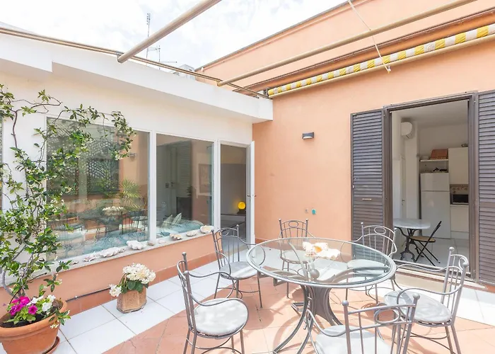 דירה Tre Lune Penthouse By In